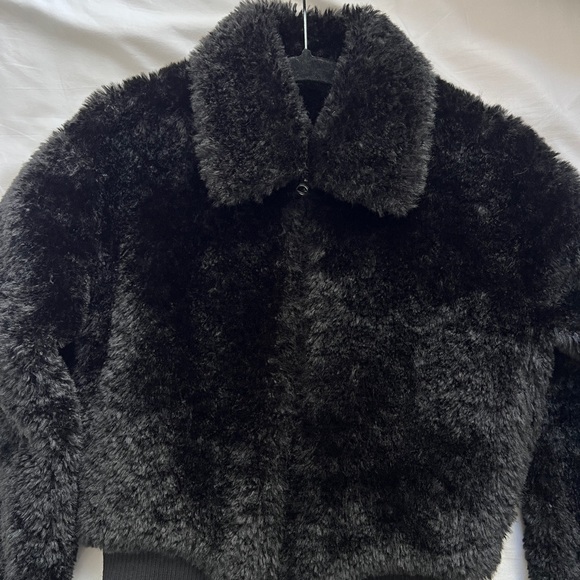 $575 rag and bone Nikki borg faux fur fuzzy jacket in black - Picture 4 of 7
